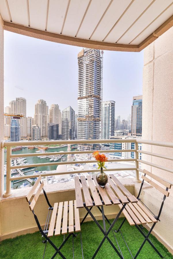 Great Balcony! Apartamento Dubai Exterior foto